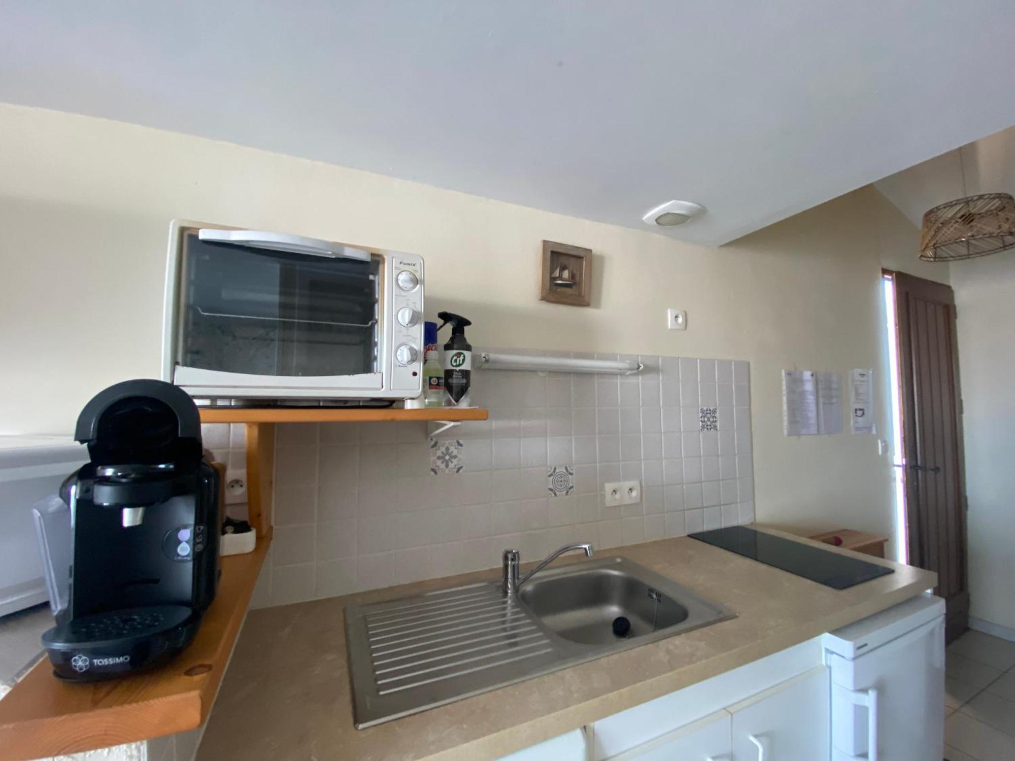 Appartement 1Er Etage Proche Centre-Ville, Plage Et Commerces, Balcon, Parking, Wifi Inclus - Fr-1-22-171 Ла-Транш-сюр-Мер Экстерьер фото