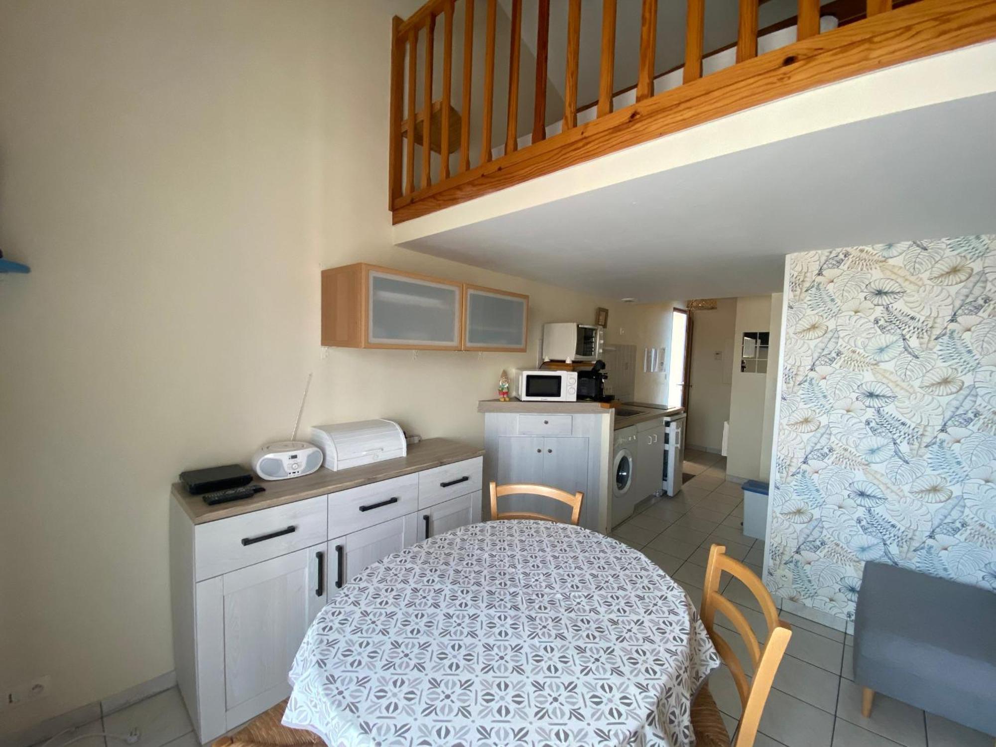 Appartement 1Er Etage Proche Centre-Ville, Plage Et Commerces, Balcon, Parking, Wifi Inclus - Fr-1-22-171 Ла-Транш-сюр-Мер Экстерьер фото